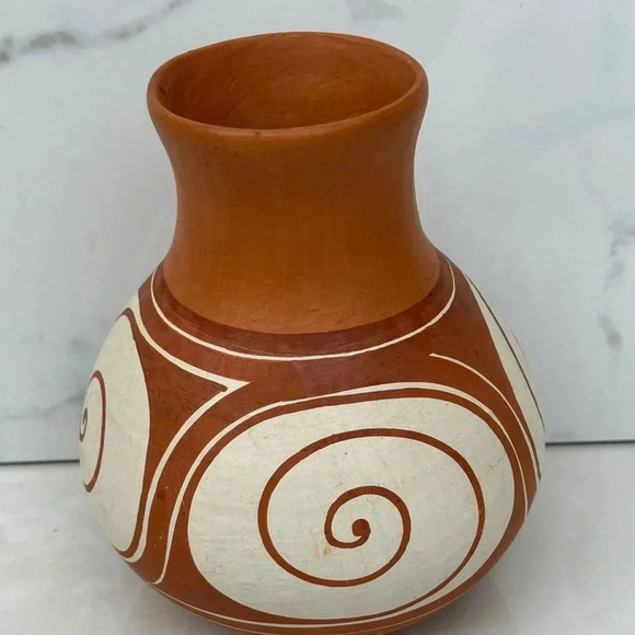 Native By Unknown Artist Hand Painted Pot Brown Size 6"x 3" - Picture 6 of 8